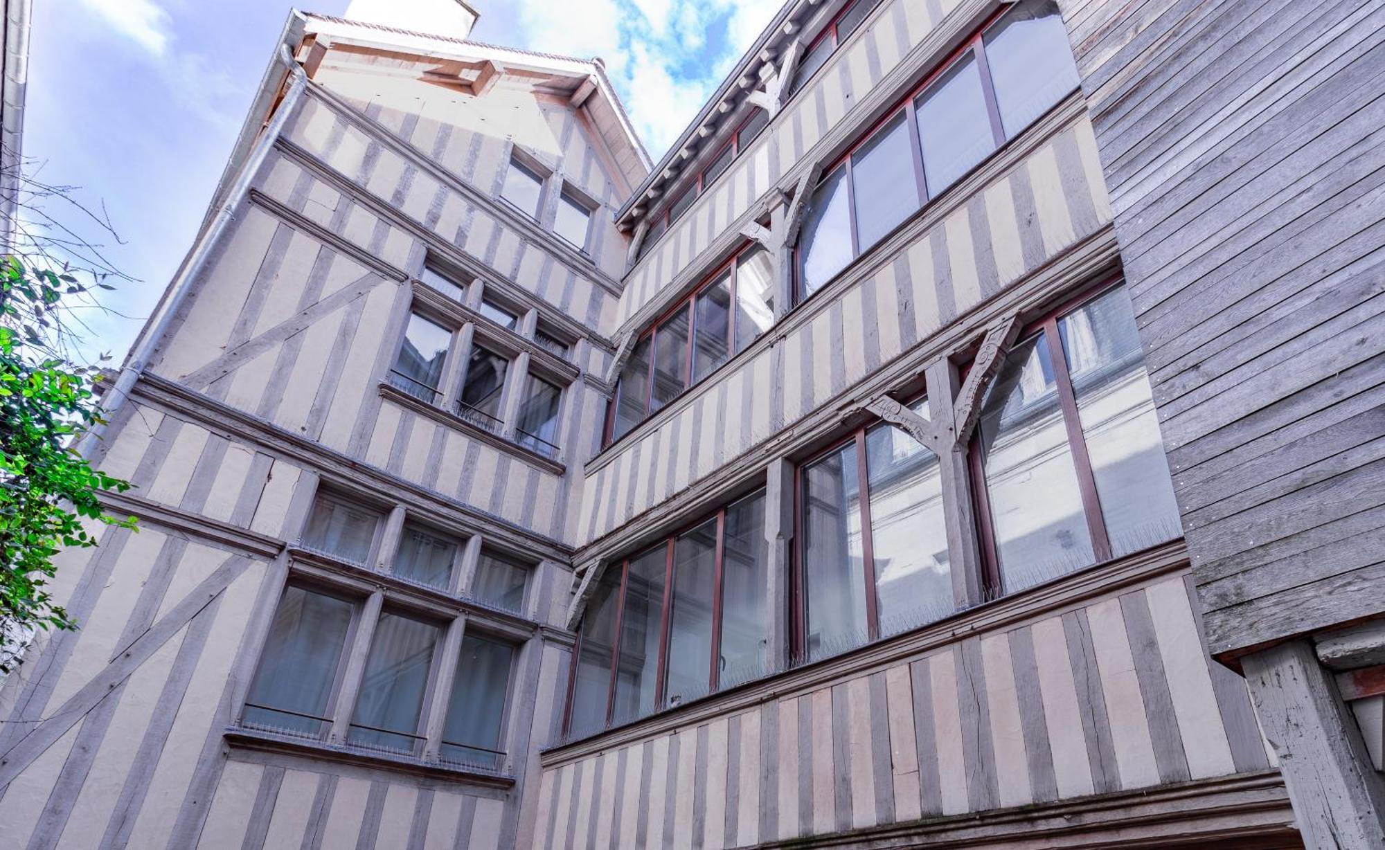 Апартаменты Le 13 Elegant Труа Экстерьер фото